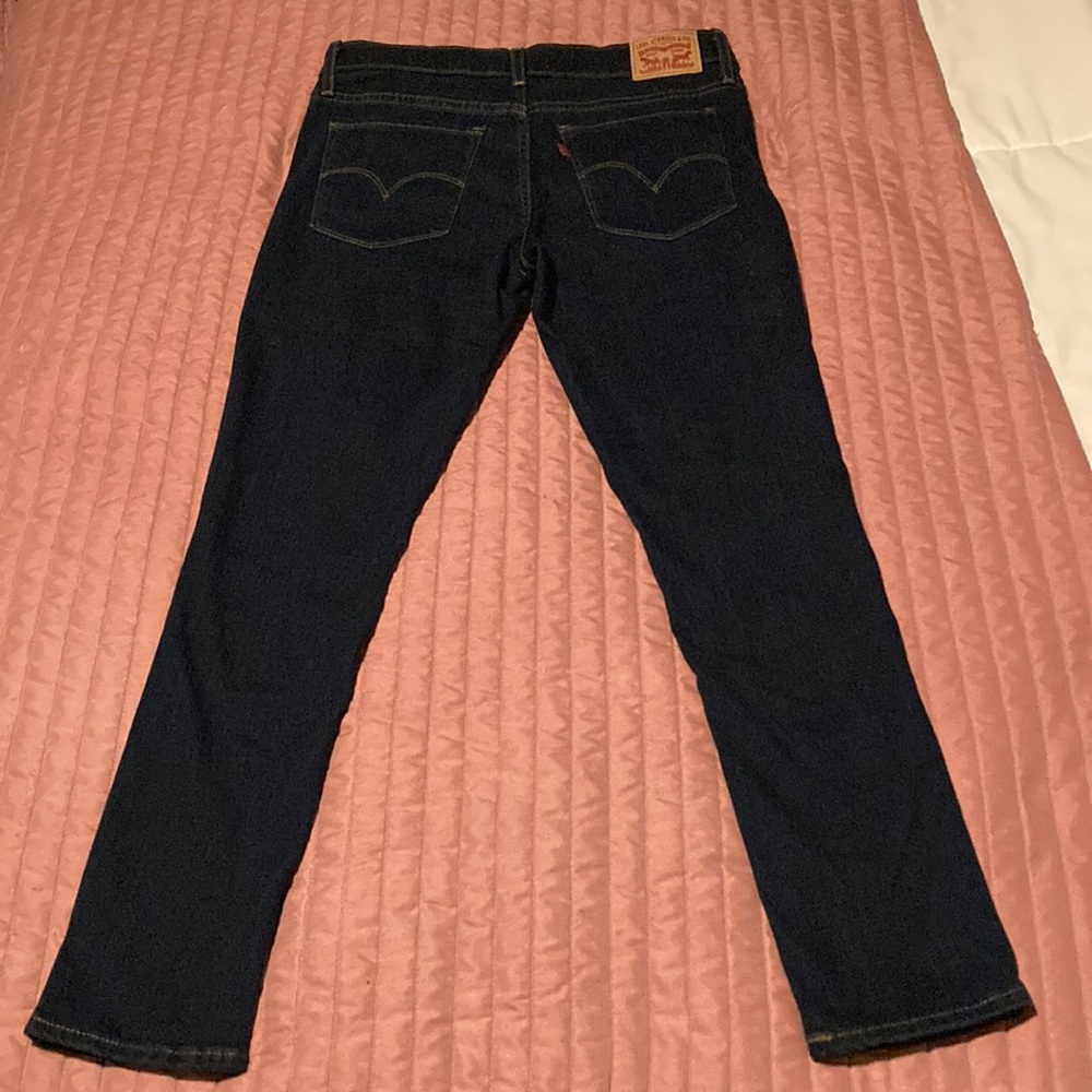 Levi’s 311 Shaping Skinny Jeans 29